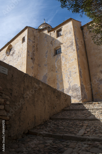 Corsica  03 09 2017  dettagli della Cattedrale di Calvi  dedicata a San Giovanni Battista  antica chiesa cattolica nel centro dell arroccata Cittadella di Calvi