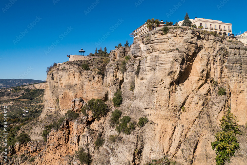 Aussichtspunkt - Mirador de Ronda - Auf dem Felsen