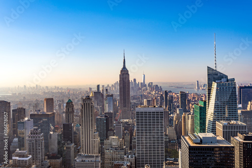 ニューヨーク・マンハッタンの風景　日中 © hit1912