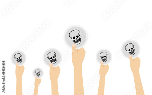 Hände halten Totenkopf