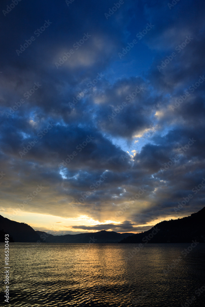 tramonto sul lago di Como - Torno