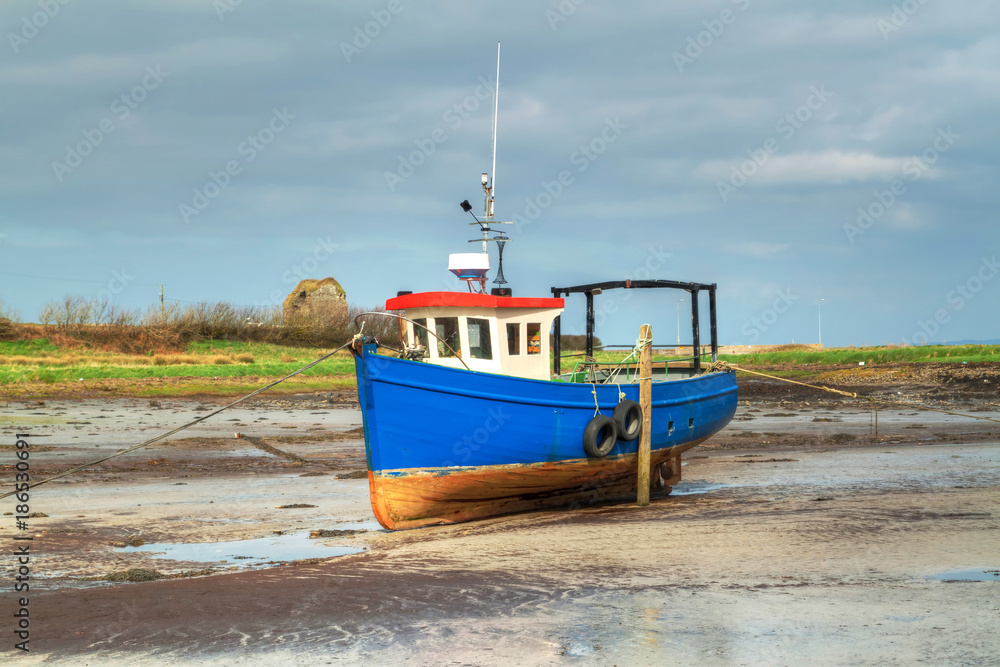 Fototapeta premium Old fishing irish boat