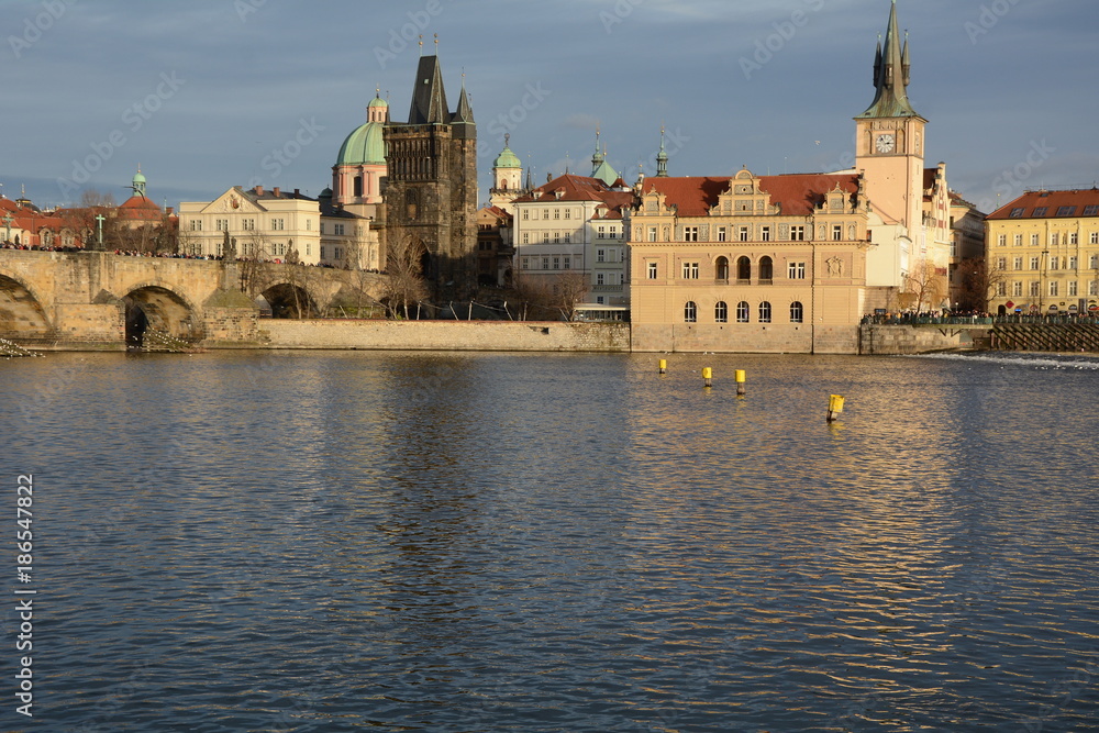 Prag, die Altstadt im Sonnenlicht