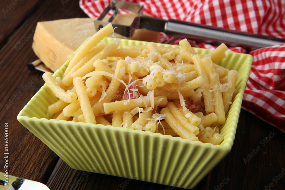 Italian pasta carbonara, fresh cuisine Italian pasta carbonara, fresh cuisine
