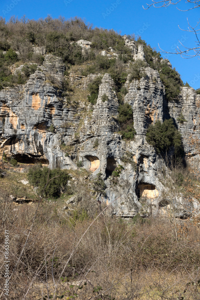 Naklejka premium Amazing landscape of Vikos gorge and Pindus Mountains, Zagori, Epirus, Greece 