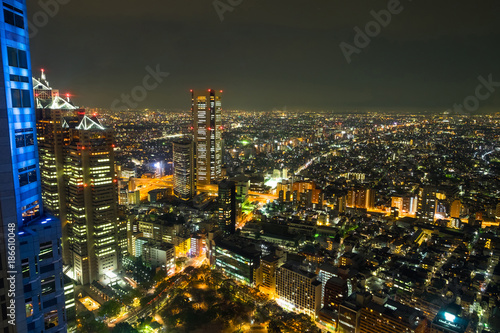 Tokyo night scene © ryanking999
