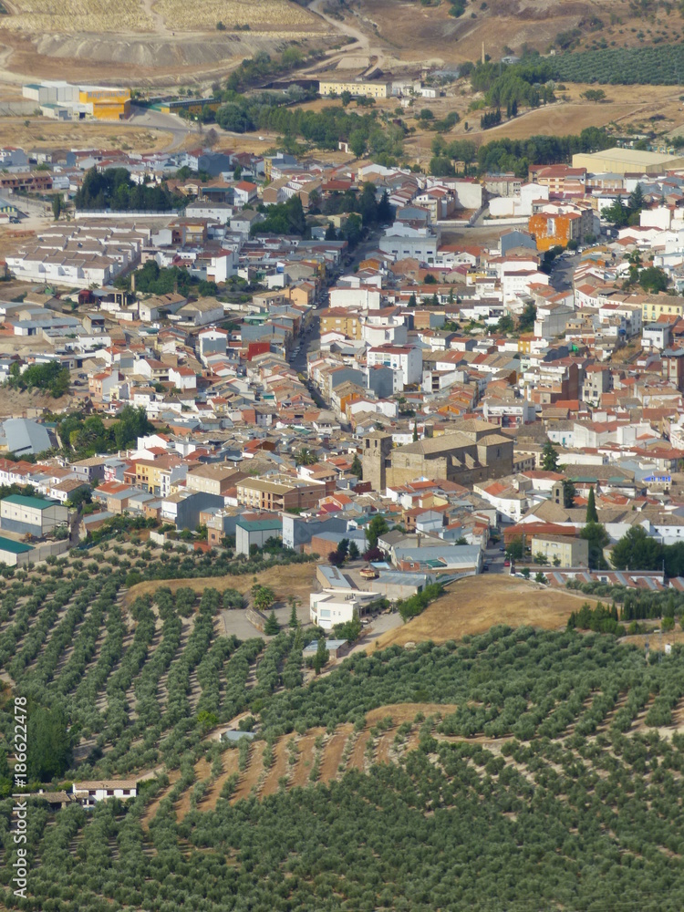 Villanueva del Arzobispo,pueblo de Jaén, en Andalucía (España), enclavado en la comarca de Las Villas. El municipio también comprende las localidades de Gútar y Barranco de la Montesina