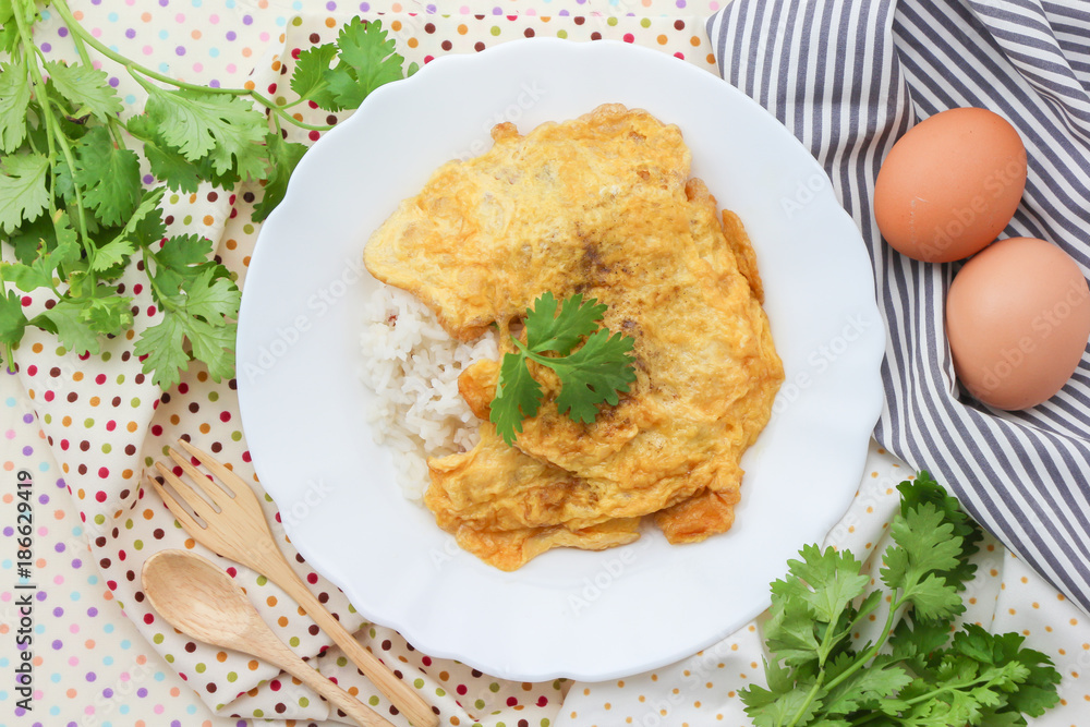 Thai omelette with rice  