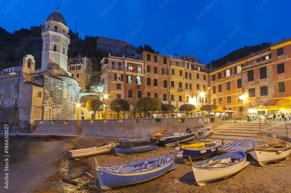 Naklejka premium Resort Village Vernazza, Cinque Terre, Włochy