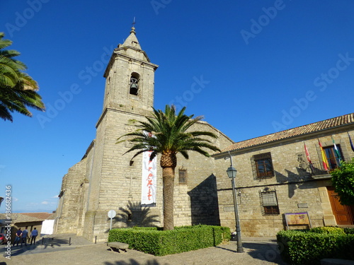 Sabiote, pueblo de Jaén, Andalucía (España). Situado en la comarca de La Loma, en la parte más alta de la meseta interfluvial, bordeada por el río Guadalquivir photo