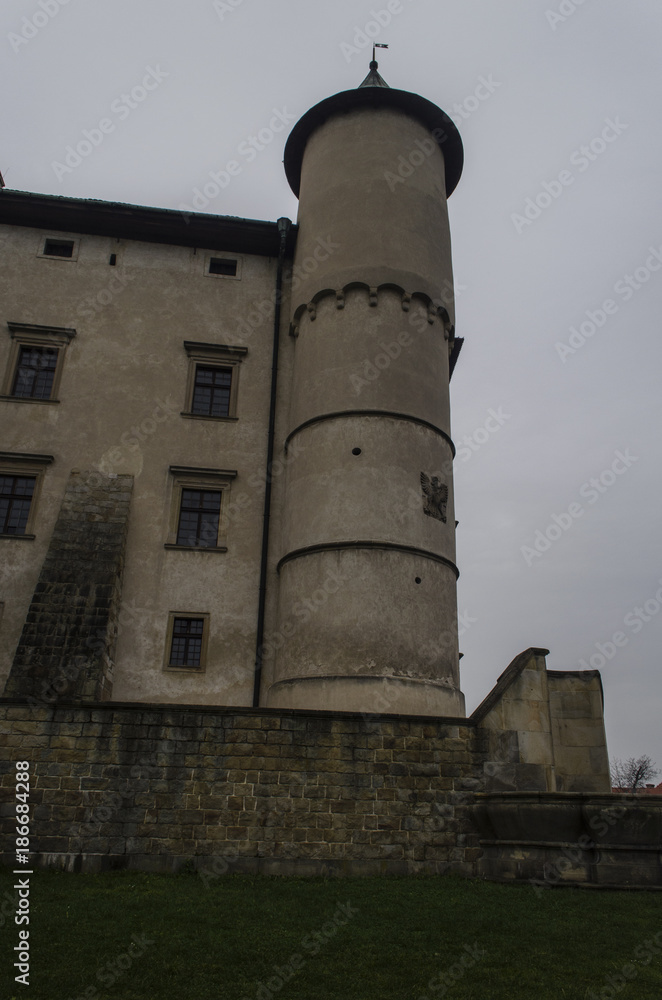 zamek forteca 