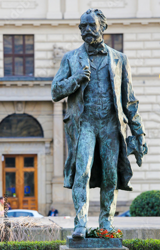 Statue of the composer Antonin Dvorak