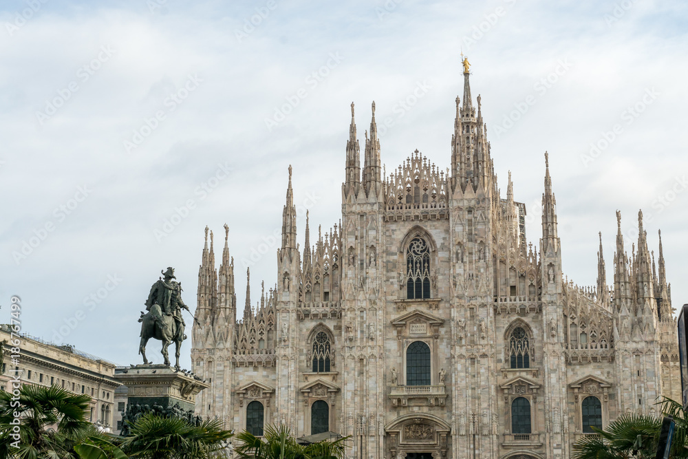 Duomo di Milano with statue of Vittorio Emanuele II