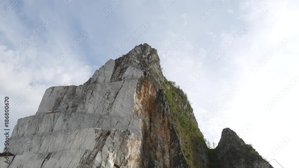 Time lapse cave di marmo a Carrara Time lapse cave di marmo a Carrara