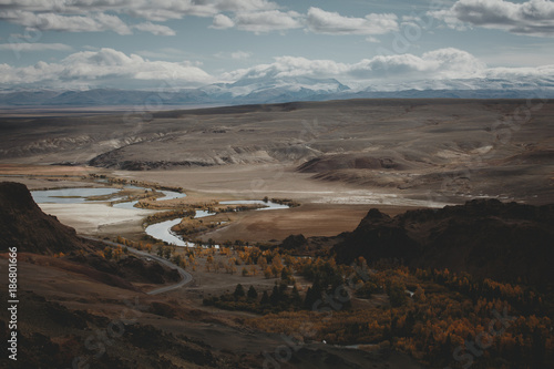 Beautiful view of valley and mountainsю Beautiful autumn landscape