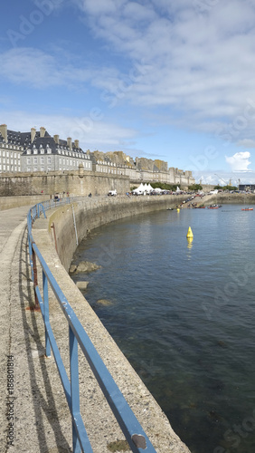 remparts vus de la jetée