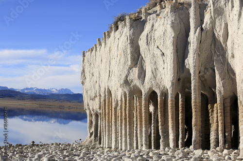 Wallpaper Mural The Crowley Lake Columns are a mysterious site that many people do not know about along Highway 395 Torontodigital.ca