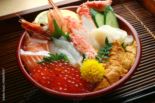 海鮮丼 / 北海道 函館の市場