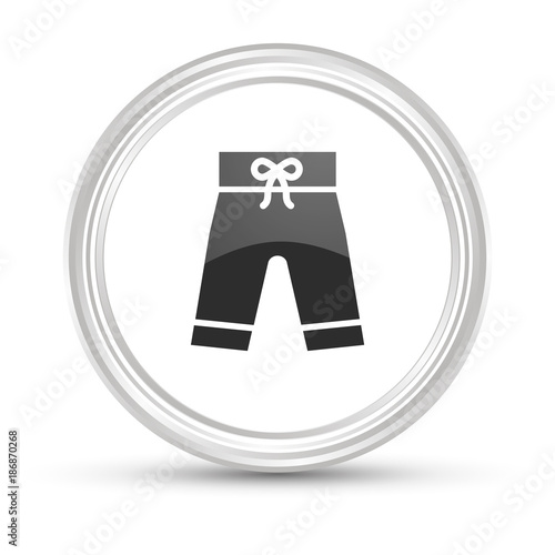 Weißer Button - Kurze Hose