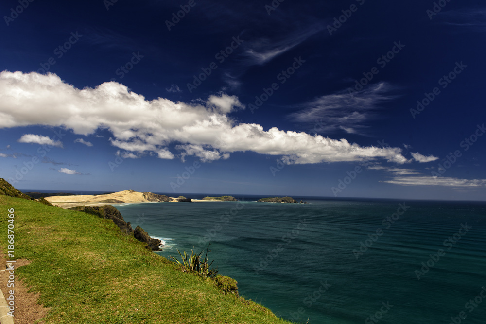 Wolkenband am Cape Reinga in Neuseeland