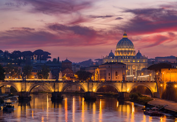 Papier peint photo Des ponts Vatican et pont au coucher du soleil  © Ivan Kurmyshov
