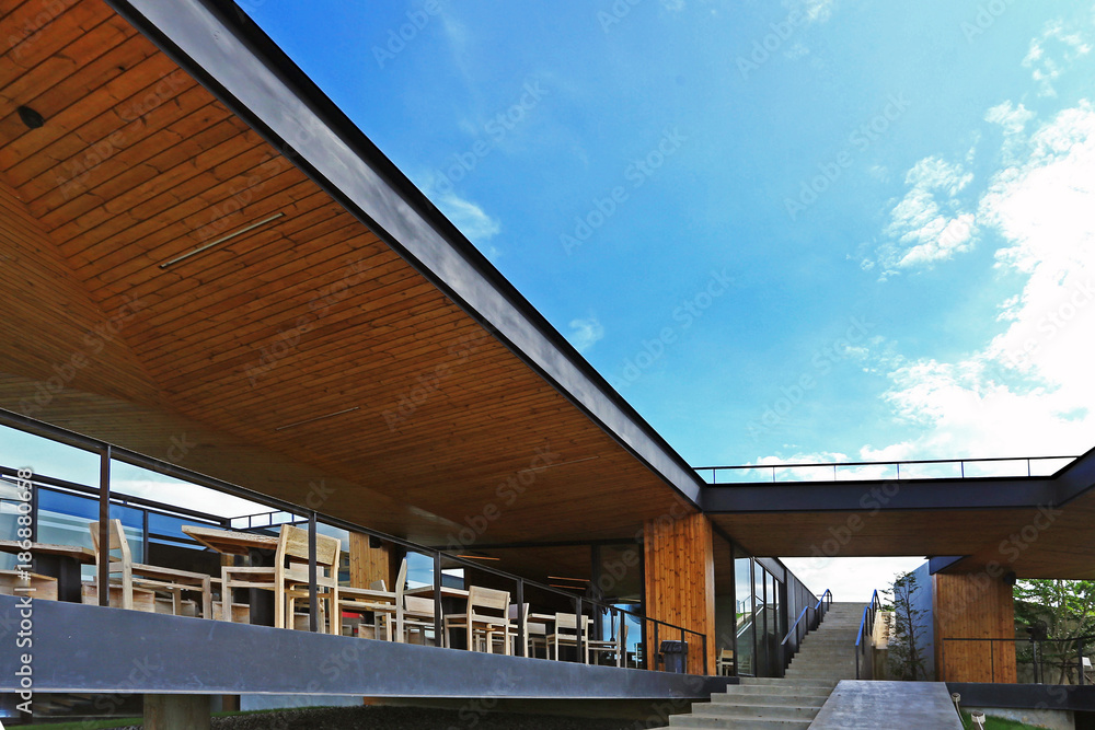 Contemporary Architecture with metal and wood Contemporary Architecture with metal and wood