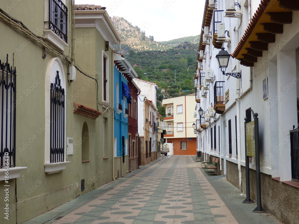 La Puerta de Segura, pueblo de Jaén, en Andalucía (España) perteneciente a  la comarca de la Sierra de Segura Stock Photo | Adobe Stock