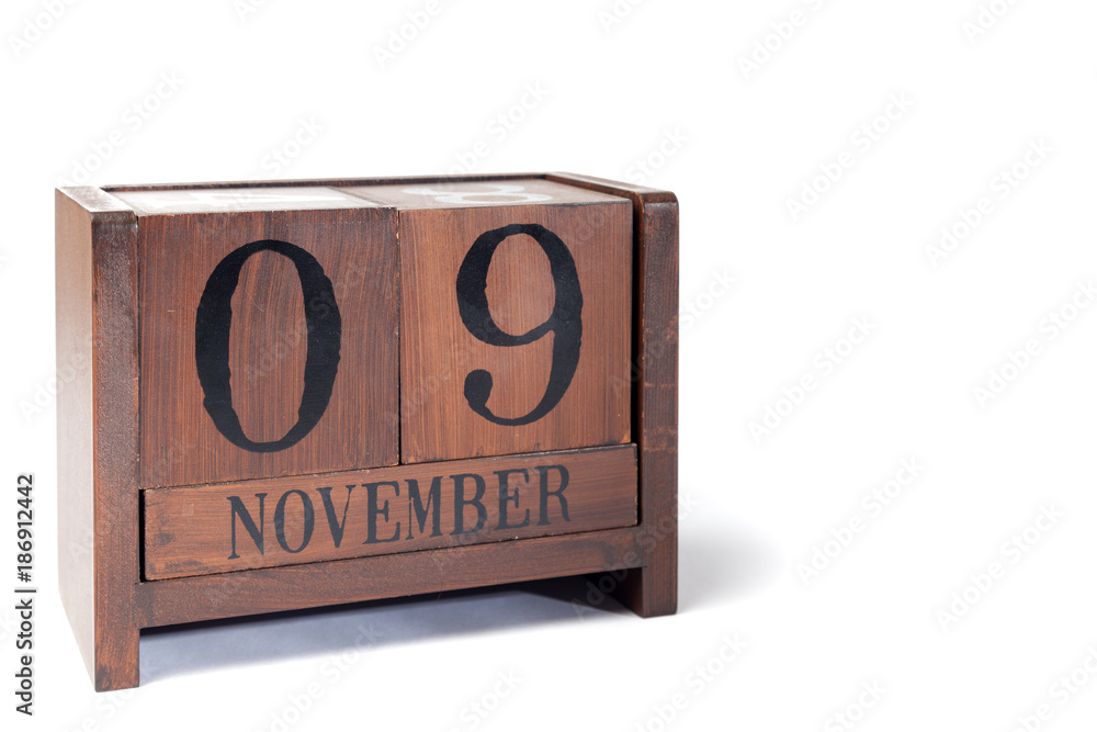 Wooden Perpetual Calendar set to November 9th Wooden Perpetual Calendar set to November 9th