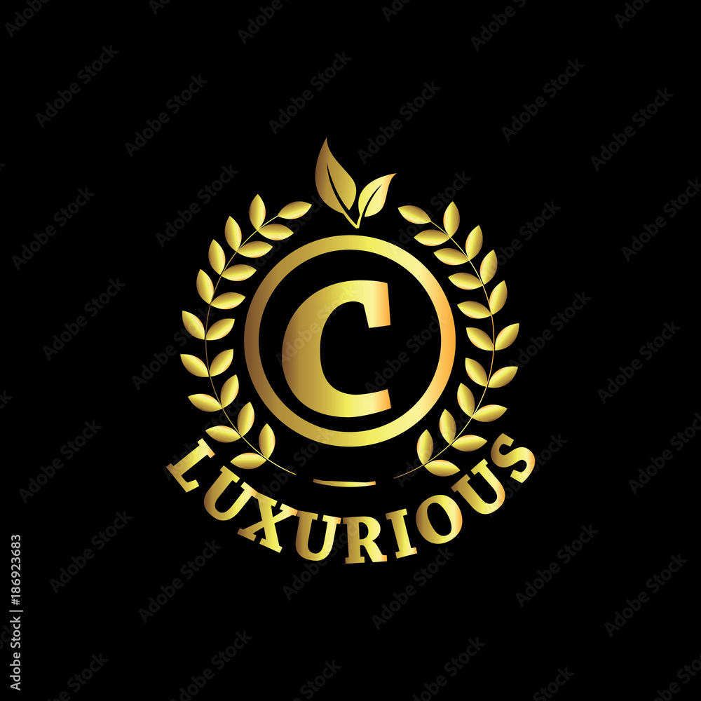 Naklejka premium C Luxurious Logo Gold Vector Template Design