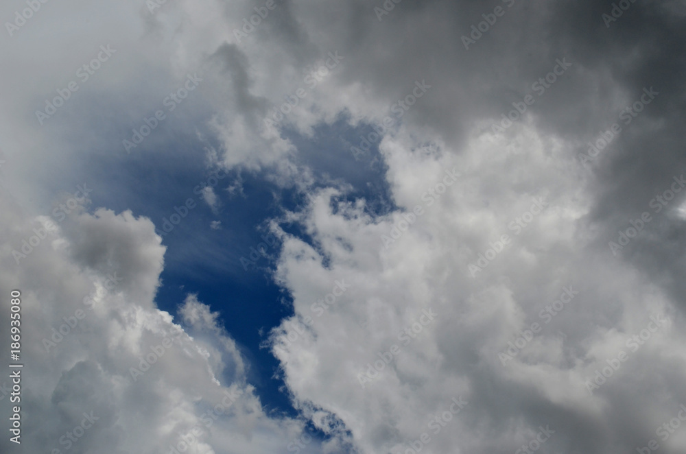 Obraz premium blue sky with clouds