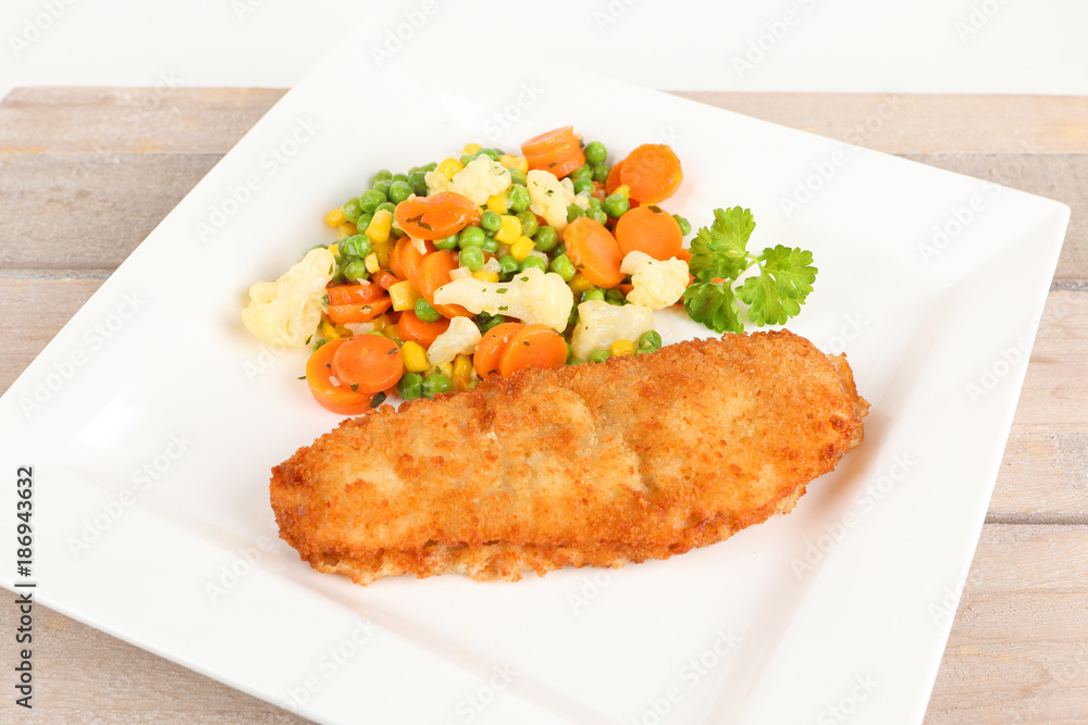 Backfisch mit Gemüse Backfisch mit Gemüse