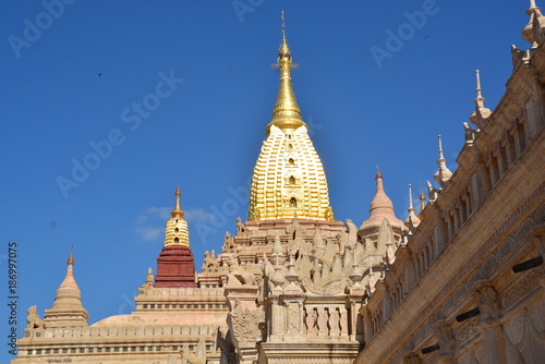 Turist at the Ananda Phaya pagoda  Myanmar