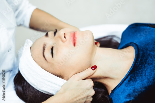 face massage in Spa salon