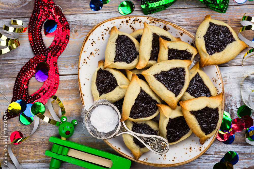 Εκτύπωση καμβά Traditional Jewish Hamantaschen cookies with berry jam