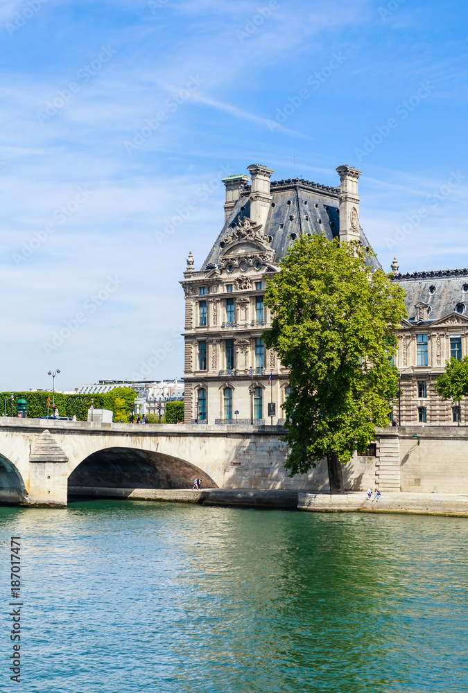 Flora Pavilion ot the Louvre and Pont Royal. Paris. France
