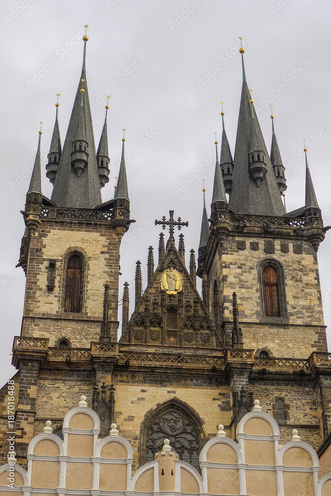 Fototapeta premium Kościół Tyn w Pradze, Republika Czeska