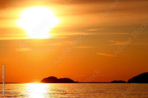 Sonnenuntergang Leuchten am Lake Ontario in Canada photo