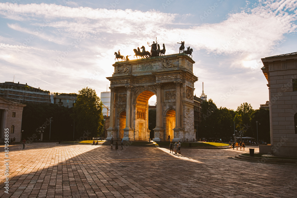 Fototapeta premium Arch of Peace in Sempione Park, Milan, Lombardy, Italy. Arco della Pace aka Porta Sempione in Milan, Italy