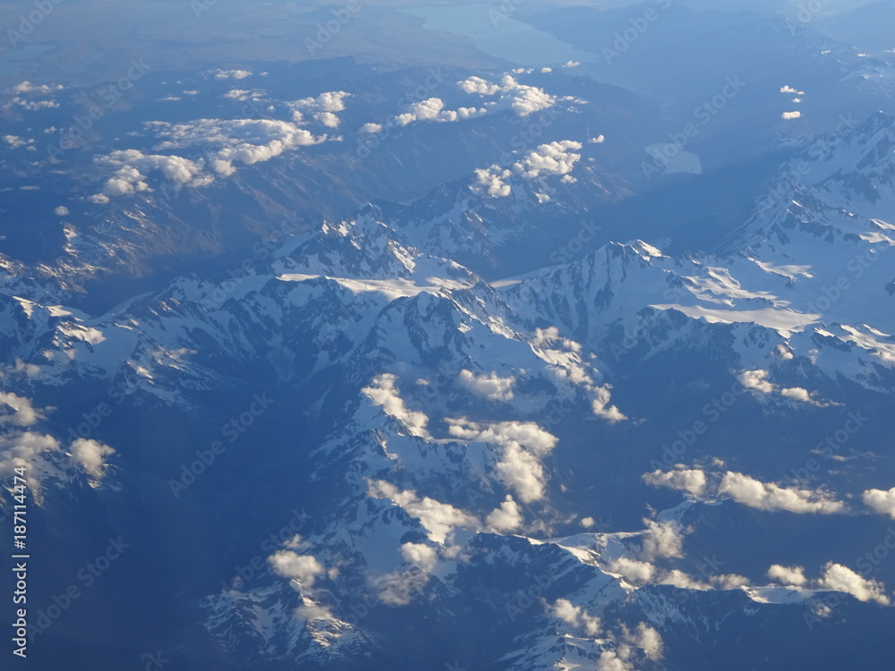 空から見たニュージーランドの山々