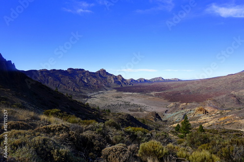 Fototapeta Naklejka Na Ścianę i Meble -  el teide montana guajara teneryfa ocean 