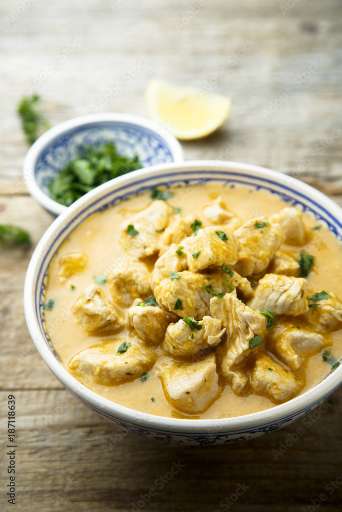 Chicken in spicy coconut sauce Chicken in spicy coconut sauce