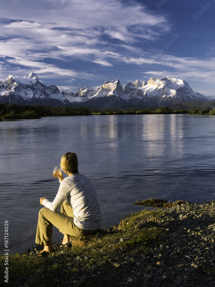 Sunset, Rio Serrano & Torres del Paine