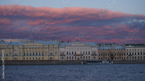 Saint-Petersbourg, city center, river, longer day, June 21 © carole
