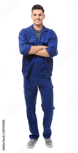 Handsome auto mechanic on w...