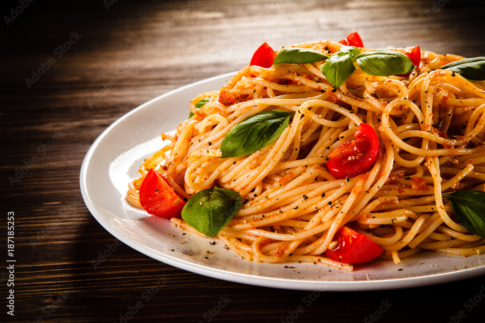 Pasta with meat, tomato sauce and vegetables Pasta with meat, tomato sauce and vegetables