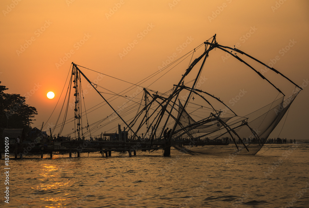 Obraz premium Kochi Fishing Nets at Dusk