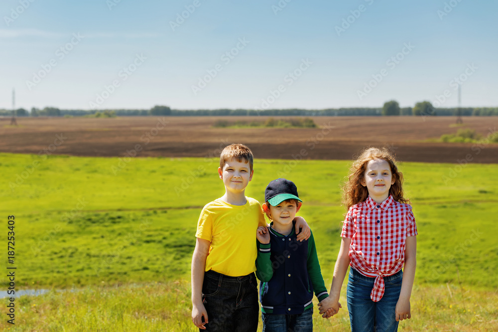 Little boy and girl friend embraced and holding hands. Little boy and girl friend embraced and holding hands.