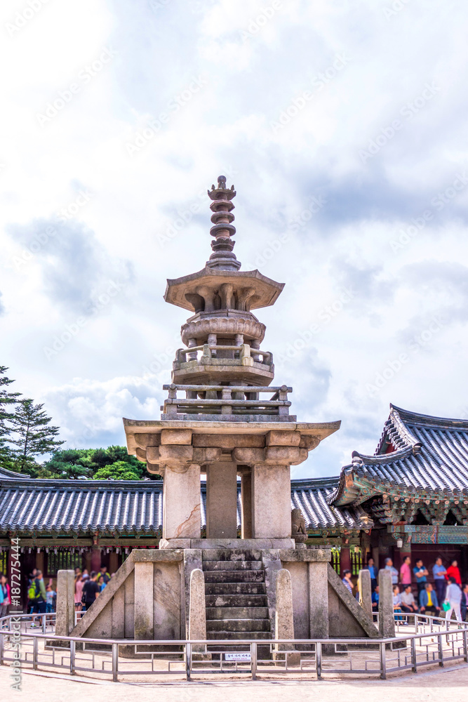 Fototapeta premium Dabotap Pagoda (National Treasure No. 20) of Korea's world famous Bulguksa Temple