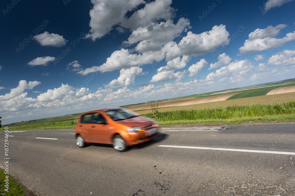 Fototapeta premium fast moving car