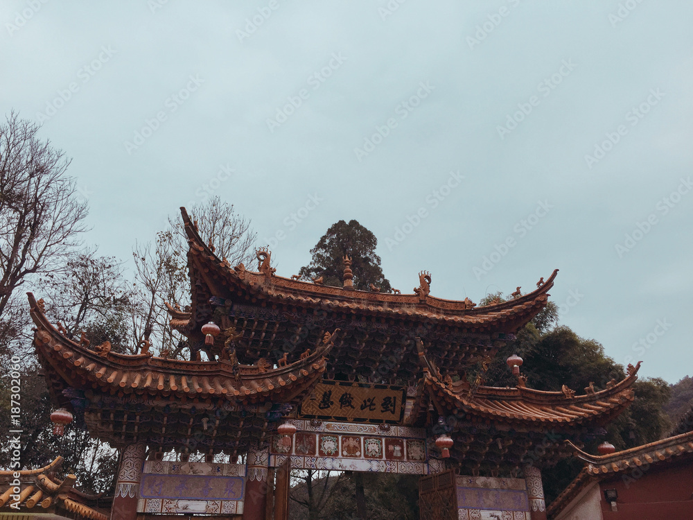 Architectural details of Huating Temple (Kunming, Yunnan, China) Architectural details of Huating Temple (Kunming, Yunnan, China)